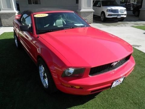 2005 FORD MUSTANG 2 DOOR CONVERTIBLE