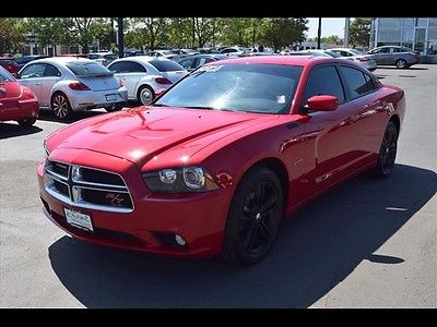 Dodge : Challenger RT V8 Pushbutton Camera Beats by Dre Low Miles