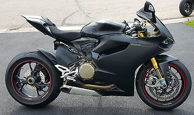 Ducati : Superbike 2014 ducati panigale 1199 s mint superbike sports bike rare matte black