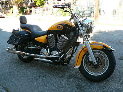 Victory : Deluxe/Touring Cruiser 2002 victory cruiser low miles runs mint