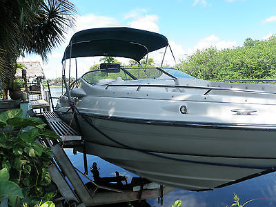 1998 Regal Bowrider 25'