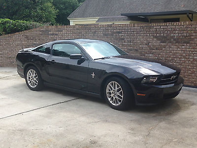 Ford : Mustang coup - 2 door Black Ford Mustang 2012 - Black leather interior
