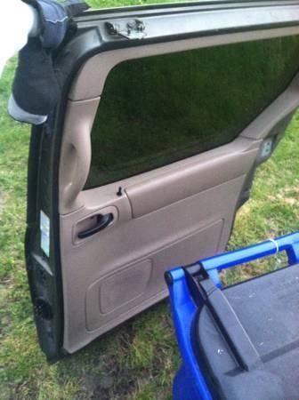 2004 ford windstar doors and more., 3