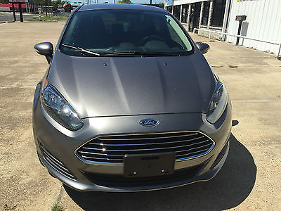 Ford : Fiesta SE 2014 ford fiesta se sedan 4 door 1.6 l only 18 679 miles like new condition