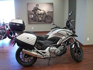 Honda : Other 2012 silver corbin seat hard bags we finance all credit