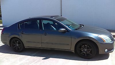 Nissan : Maxima SUPER CLEAN INSIDE AND OUT