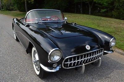 Chevrolet : Corvette Convertible 1957 chevrolet corvette convertible with hard top with a 283 230 hp v 8 engine