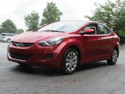 2013 HYUNDAI ELANTRA 4 DOOR SEDAN