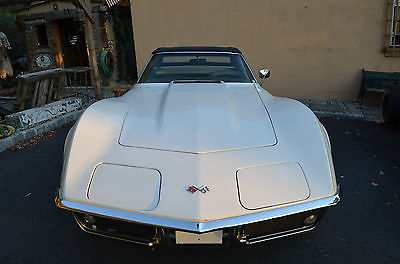 Chevrolet : Corvette convertible 1968 corvette convert numbers matching very rare 327 350 4 speed