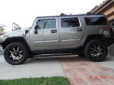 Hummer : H2 Luxury Sport Utility 4-Door One of Kind 2008 HUMMER H2 Grey-stone Silver/Black interior in mint condition
