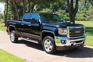 GMC : Sierra 2500 HD 4WD SLT Duramax Diesel One Owner Perfect Carfax Duramax Diesel Navigation Heated and Cooled Seats 20's