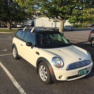 Mini : Clubman Clubman Cold weather package, Brown Leather, sunroof one owner - 60k miles