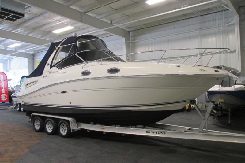 SUPER CLEAN 2008 Sea Ray 260 Sundancer w/Only 328 Engine Hours!