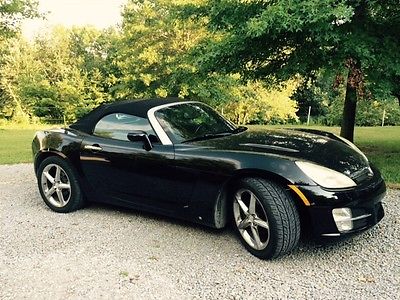 Saturn : Sky Base Convertible 2-Door Black, Convertible, Leather Interior, Excellent Condition, 68,900 miles