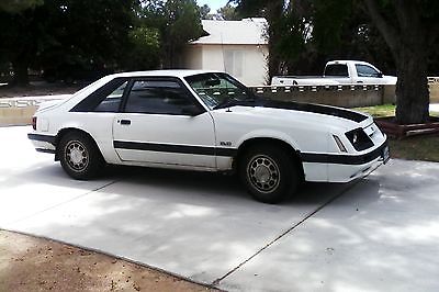 Ford : Mustang GT 1985 mustang gt 5.0 speed automatic fuel injected hatchback