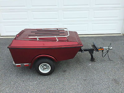 KOMPACT KAMP MOTORCYLE TRAILER GOLDWING RED (SUPER CLEAN, NEW TIRES)