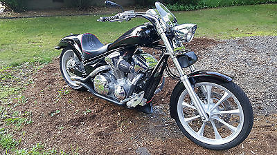 Honda : Fury Custom paint, lowered, raked, loaded accessories