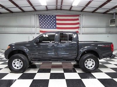 Nissan : Frontier PRO-4X Lifted 4x4 1 owner crew cab v 6 automatic warranty financing 4 fabtech lift chrome 17 s nice