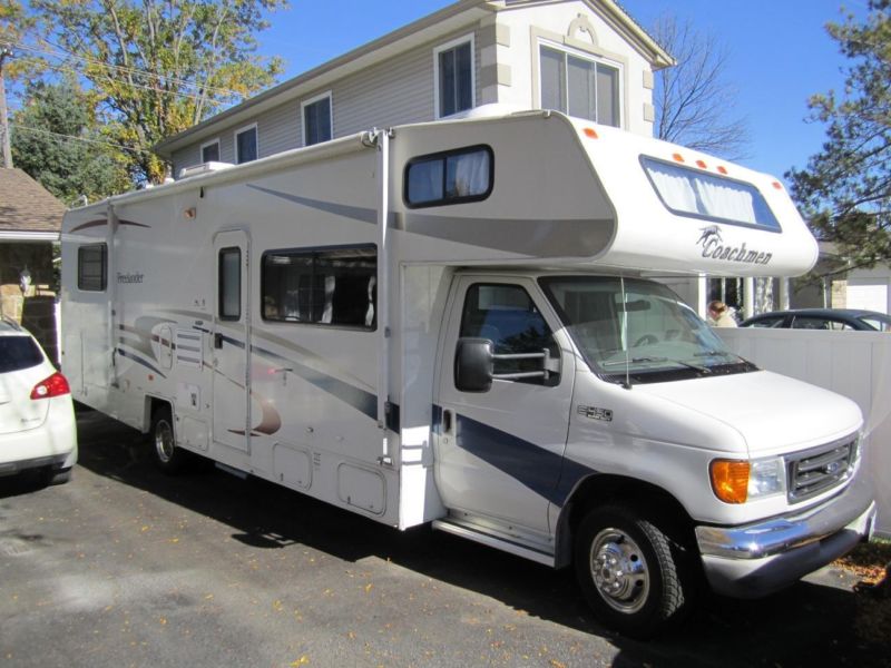 2004 Coachmen Motorhome RVs for sale