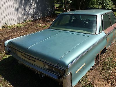 Chrysler : New Yorker New Yorker 1965 chrysler new yorker does not run needs body work and probably wiring