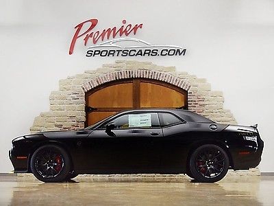 Dodge : Challenger SRT Hellcat Rare 6 Speed Manual, Only 49 Miles, Brand New!