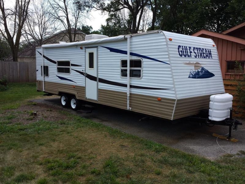 2007 gulf stream travel trailer 32 ft self contained sleeps 8