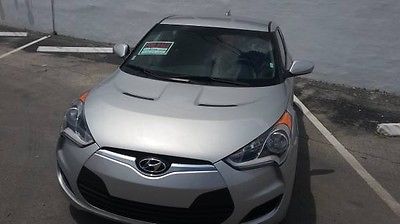 Hyundai : Veloster Base Hatchback 3-Door 2015 hyundai veloster 8500 ml actual like new clean title