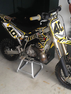 Other Makes : Mongoose 2 metrakit 50 cc motocross race bikes super fast two bikes