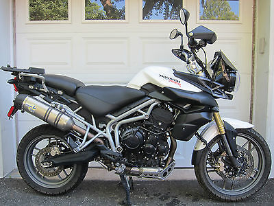 Triumph : Tiger TRIUMPH TIGER 800 XC ABS HEATED GRIPS 2011 REPAIRABLE SALVAGE