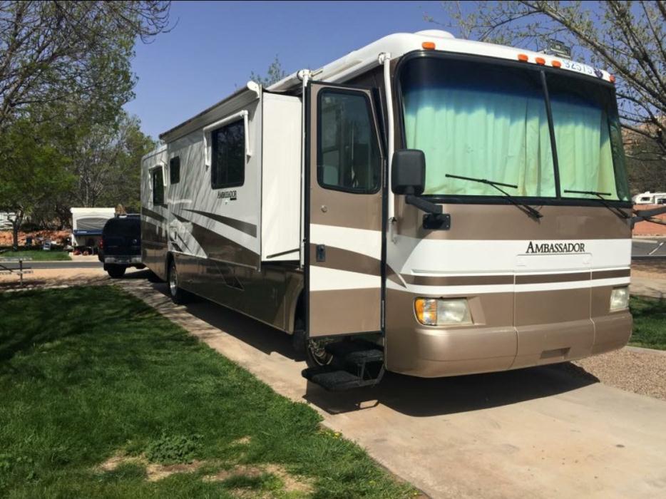 2003 Holiday Rambler Ambassador 38PST