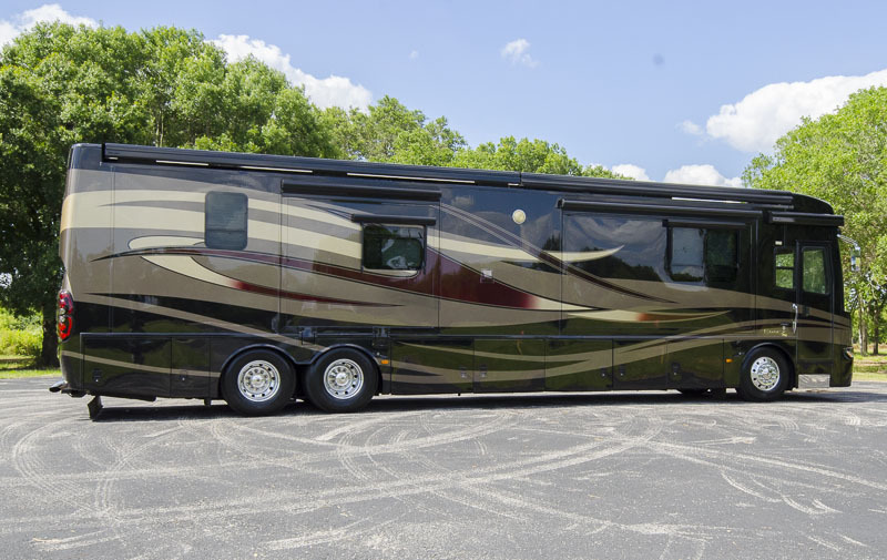 2008 Newmar ESSEX 4508 Quad Slide