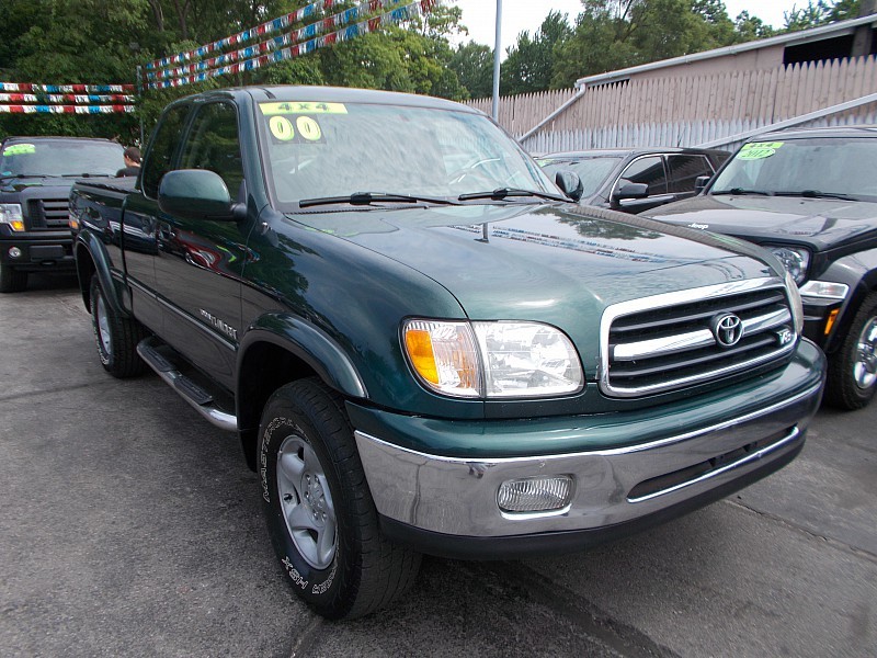 2000 Toyota Tundra 4wd  Pickup Truck