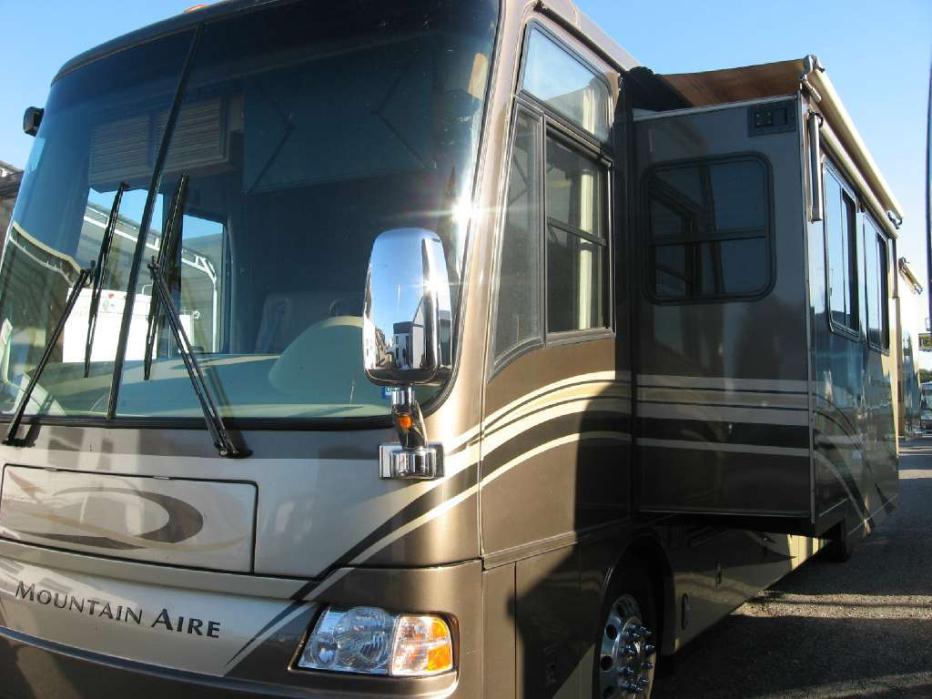 2006 Newmar Mountain Aire 4033