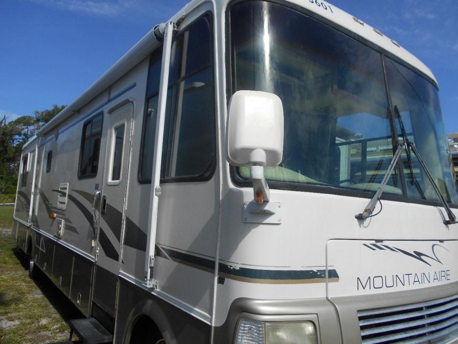 2000 Newmar MOUNTAIN AIRE 3797