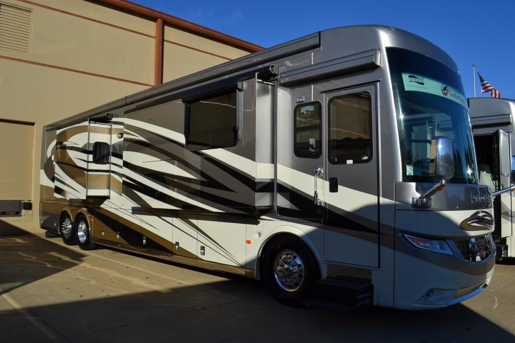 2016 Newmar London Aire 4553