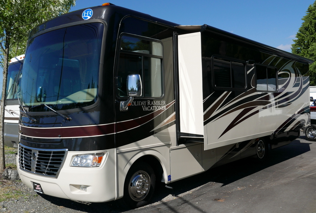 2011 Holiday Rambler VACATIONER 30SFS