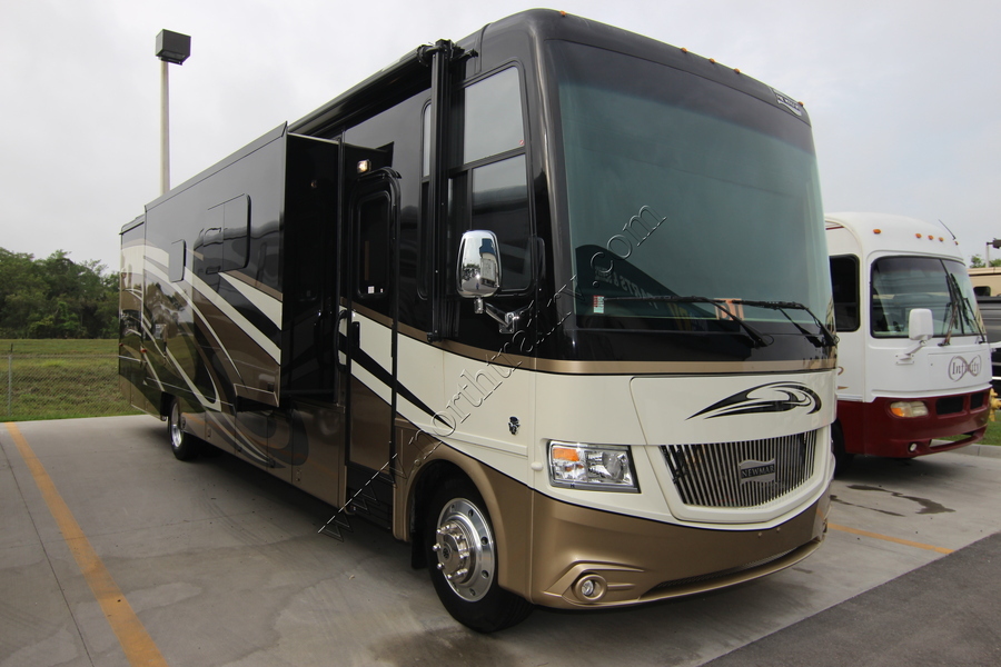 2016 Newmar Canyon Star 3914