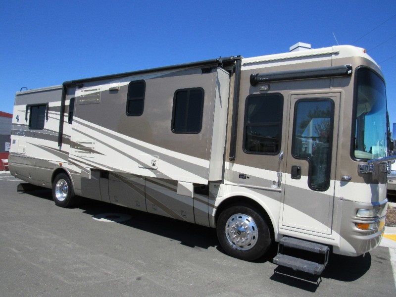 2007 National T-350 Tropical LX