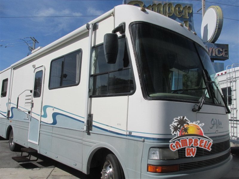 2001 National Rv Seaview 8311