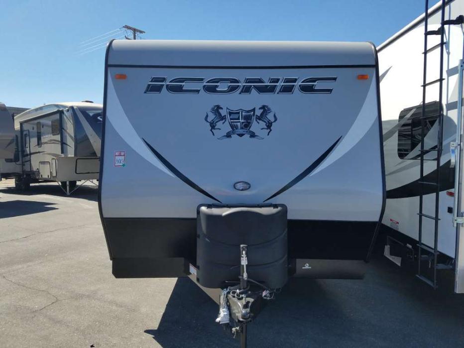 2017 Eclipse Iconic 2714SF