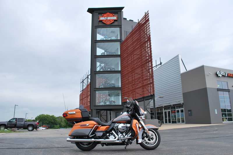 1999 Honda Magna