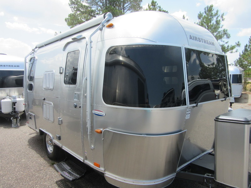 2009 Airstream International Signature 19