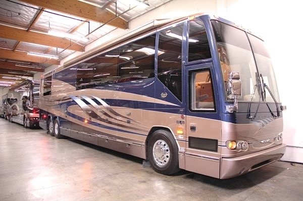 2000 Prevost MARATHON H3-45