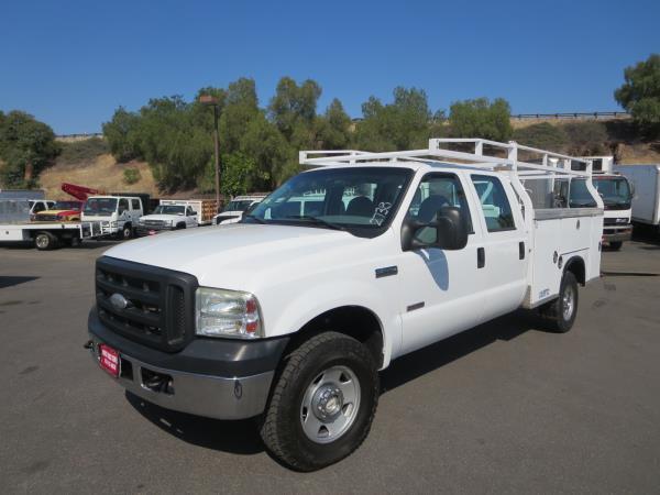 2006 Ford F350 Dsl 4x4  Contractor Truck
