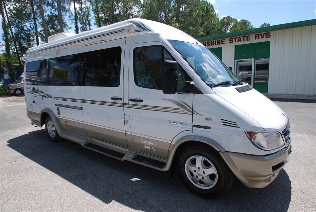 Leisure Travel Free Spirit 22 RVs for sale