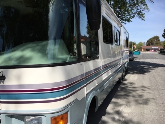 1997 National Dolphin 535
