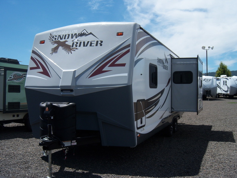 2017 Northwood Snow River 246RKS