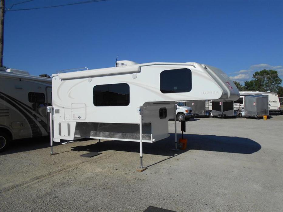 2017 Travel Lite Illusion 1100