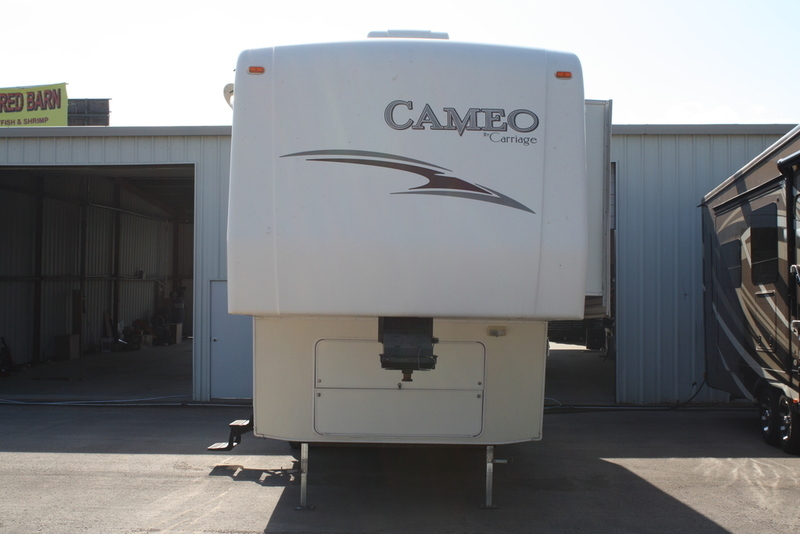 2009 Carriage CAMEO 32FWS