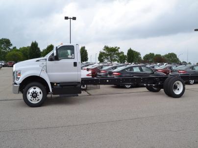 2016 Ford F-650  Cab Chassis